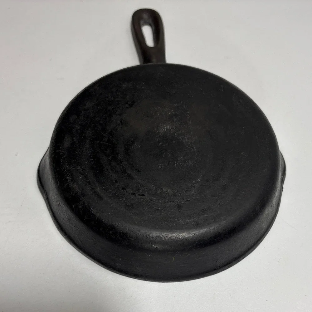 Vtg Unmarked Wagner Ware No 3 Cast Iron Skillet 6.5